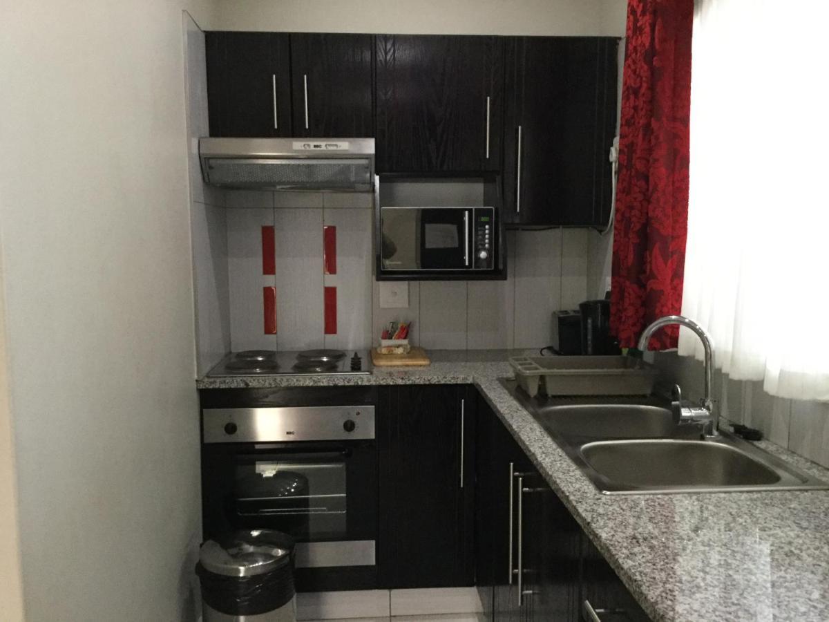 Goodey'S Guesthouse Pretoria-Noord Kültér fotó