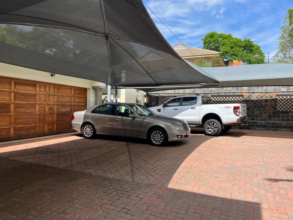 Goodey'S Guesthouse Pretoria-Noord Kültér fotó