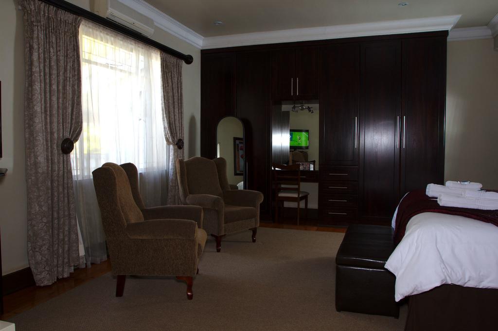 Goodey'S Guesthouse Pretoria-Noord Kültér fotó