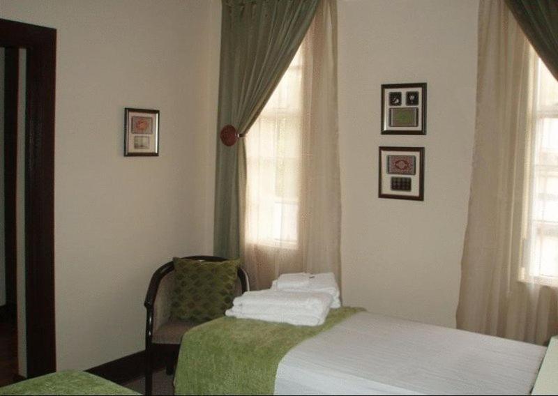 Goodey'S Guesthouse Pretoria-Noord Szoba fotó